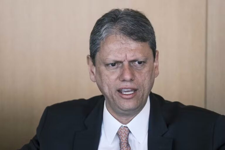 PSOL pede impeachment de Tarcísio por ataque à soberania nacional