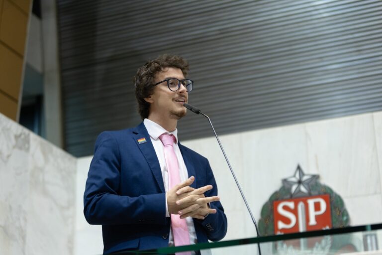 Primeira Lei sancionada de Guilherme Cortez amplia direitos a alunos com deficiência